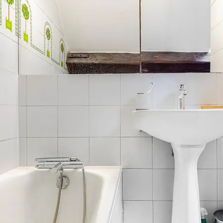 Guestready - Charming Nest In Ile Saint Louis *